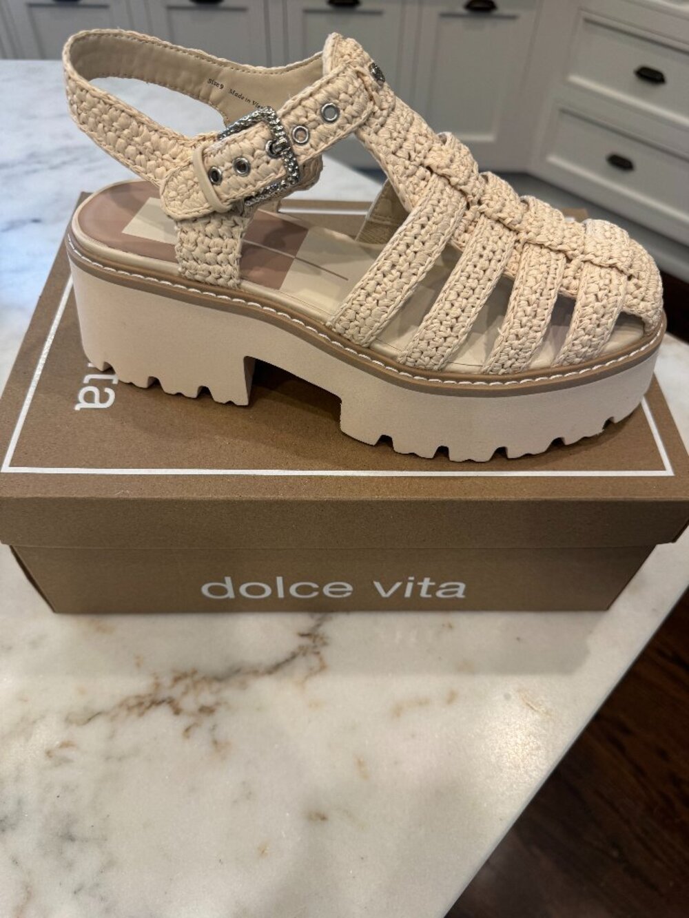 Dolce Vita "Lasly" Platform Fisherman Sandal, Oatmeal Knit, Size 9, New in Box